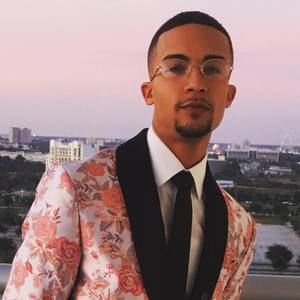 Meet your Posher, Kyle